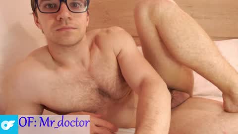 Snapshot of doctors_best_ chatting on May 15, 2026, 11:23 pm doctors best online show from May 15, 2026, 11:23 pm