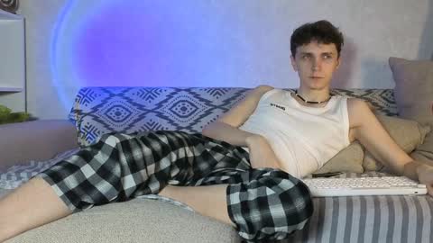 Alex online show from December 24, 2024, 4:22 am