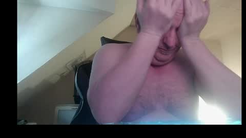 doggy2629 online show from April 16, 2026, 5:14 pm