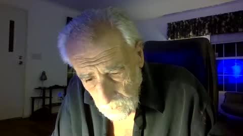 dogluc7 online show from December 6, 2024, 12:34 am