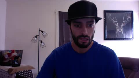 Snapshot of doingmek9 chatting on February 8, 2025, 6:22 pm doingmek9 online show from February 8, 2025, 6:22 pm