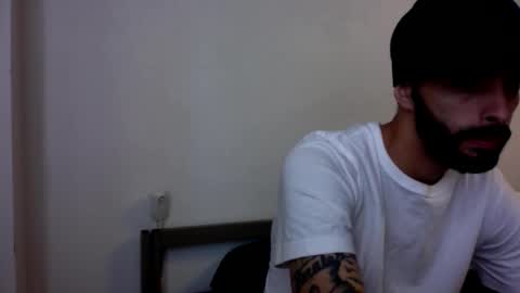 Snapshot of doingmek9 chatting on November 14, 2025, 3:44 pm doingmek9 online show from November 14, 2025, 3:44 pm