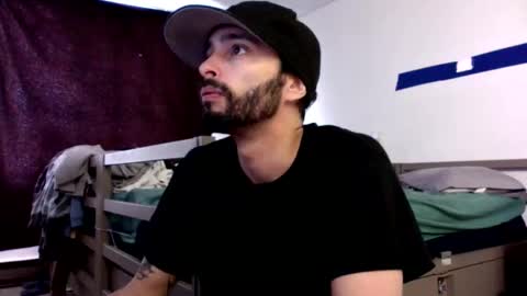 Snapshot of doingmek9 chatting on November 23, 2025, 2:28 pm doingmek9 online show from November 23, 2025, 2:28 pm