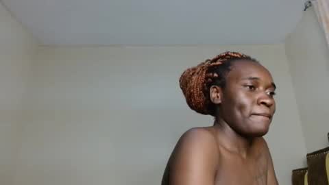 Dolce online show from November 21, 2025, 10:19 pm