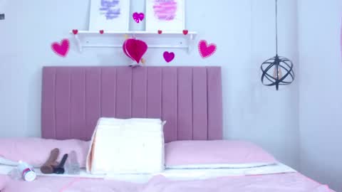 Dolce online show from March 10, 2025, 1:10 pm