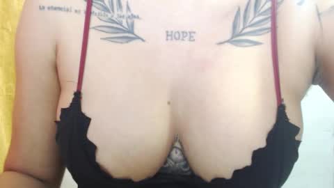 doll_and_thebrown online show from October 17, 2025, 2:48 am