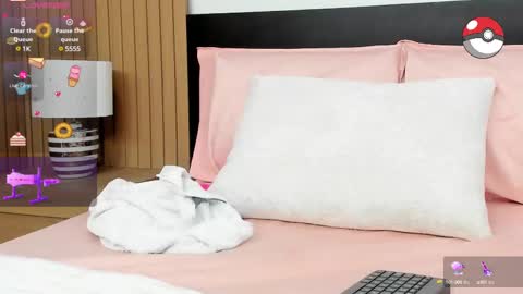 Bella  online show from February 27, 2025, 11:26 pm