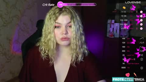 Chloe online show from December 8, 2024, 8:47 pm