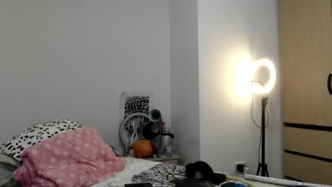 Snapshot of doll_sary chatting on July 21, 2026, 7:49 pm Catherine XXX online show from July 21, 2026, 7:49 pm