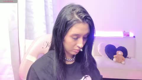 Snapshot of doll_waif chatting on March 8, 2025, 5:28 am veronica Independent model online show from March 8, 2025, 5:28 am