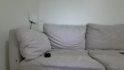 DollarHot30 online show from December 5, 2024, 8:11 am