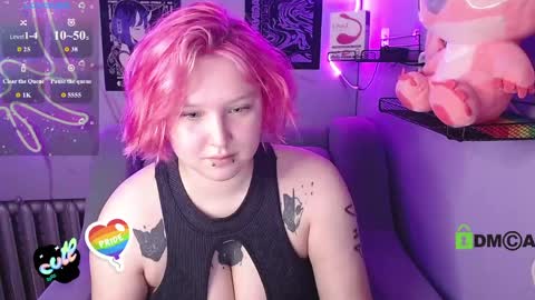 dollirosee online show from June 8, 2026, 3:51 am