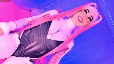 dolls_angel online show from May 4, 2026, 3:57 am