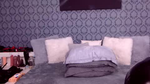 Dolly online show from March 5, 2025, 5:07 am