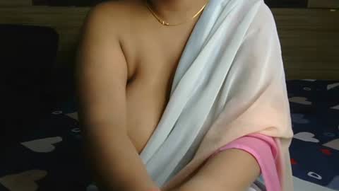 dolly_2 online show from February 14, 2025, 7:17 am