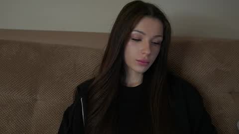 Dolly online show from March 9, 2026, 9:08 pm