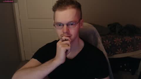 doloresman online show from March 11, 2025, 11:55 am