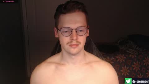 doloresman online show from September 11, 2025, 9:42 am