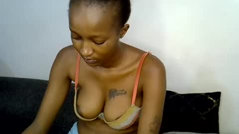 Snapshot of dolsexy chatting on June 28, 2026, 1:00 am dolsexy online show from June 28, 2026, 1:00 am