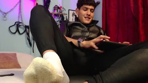 Diego Castell online show from November 20, 2025, 9:36 pm