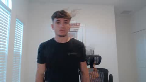 Dom online show from October 28, 2025, 9:50 pm