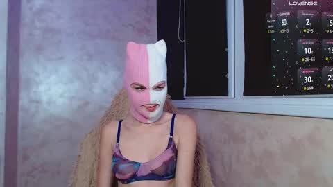 domiiniicana online show from September 24, 2025, 6:00 pm