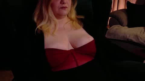 Snapshot of dominasadique chatting on April 30, 2026, 9:19 pm SADE online show from April 30, 2026, 9:19 pm