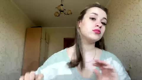Snapshot of domingadandridge chatting on April 27, 2026, 8:01 am Mia online show from April 27, 2026, 8:01 am