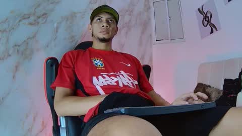 Dominic online show from February 15, 2026, 8:24 am