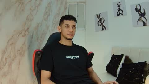 Dominic online show from March 4, 2026, 3:45 am