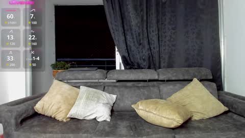 SANTI  independent model online show from December 20, 2024, 11:37 pm