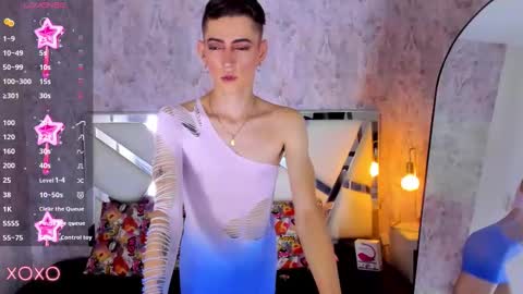 Dominic online show from September 18, 2025, 2:19 pm