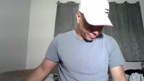 luis online show from October 12, 2025, 4:11 am