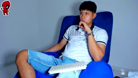 Snapshot of dominick_king chatting on June 2, 2026, 12:01 am Dominic online show from June 2, 2026, 12:01 am