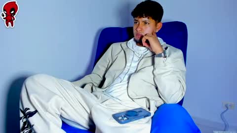 Snapshot of dominick_king chatting on June 20, 2026, 1:09 am Dominic online show from June 20, 2026, 1:09 am