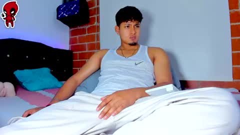 Snapshot of dominick_king chatting on July 23, 2026, 3:37 am Dominic online show from July 23, 2026, 3:37 am