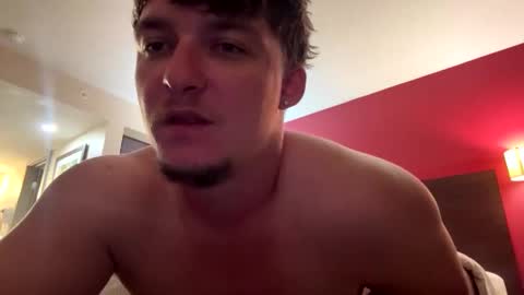 dominickmorehouse093 online show from April 21, 2026, 3:24 am