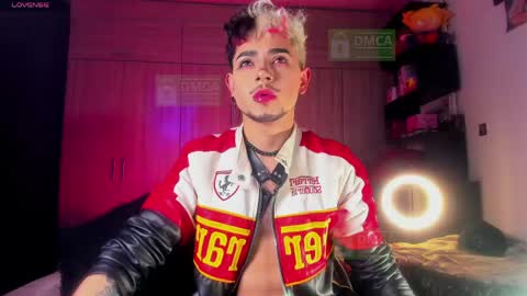 Dominik Eclipse  online show from April 15, 2026, 10:00 am