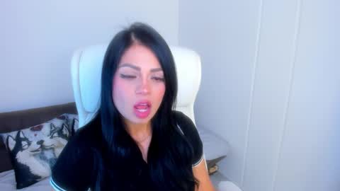 DOMINIC online show from September 23, 2025, 3:53 am