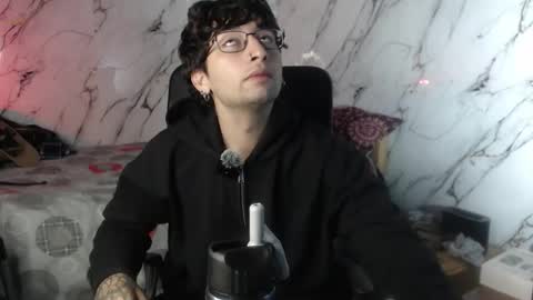 dominus_kane online show from April 1, 2026, 5:08 am