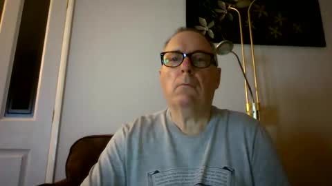 Snapshot of domjolly08 chatting on October 31, 2025, 11:06 pm David uk online show from October 31, 2025, 11:06 pm