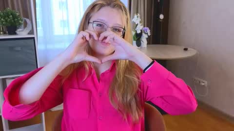 Macy online show from October 10, 2025, 5:28 am