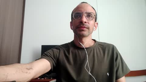 don__chi online show from February 22, 2025, 7:25 pm