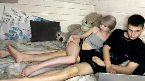 Stephanie and online show from April 2, 2026, 8:50 pm