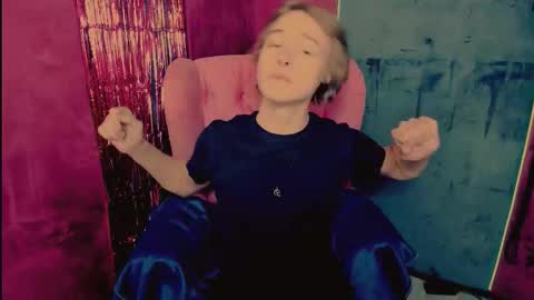 Donald online show from December 17, 2025, 6:58 pm