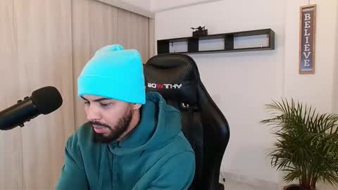 Victor online show from September 30, 2025, 5:29 pm