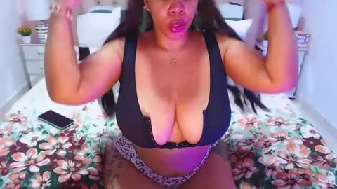 Donna online show from October 3, 2025, 4:09 am