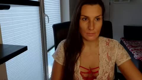 DonnaLive online show from January 8, 2026, 8:27 am