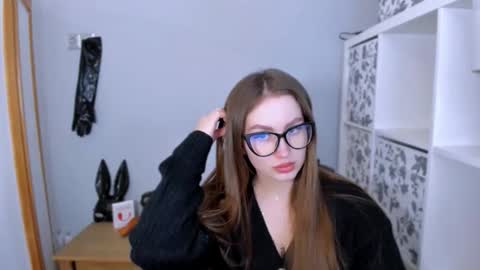 Snapshot of donnasensual chatting on January 7, 2026, 5:37 pm DonnaSensual online show from January 7, 2026, 5:37 pm