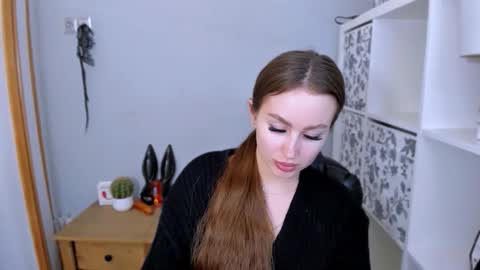 Snapshot of donnasensual chatting on January 9, 2026, 5:15 pm DonnaSensual online show from January 9, 2026, 5:15 pm